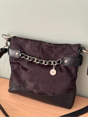 Vintage Y2K COACH Black Signature Chain Hobo Crossbody Bag Purse